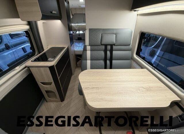CHAUSSON SPORTLINE V 594 MAX DOPPIO MATRIMONIALE IN CODA 2026 SERIE VAN 599 CM pieno