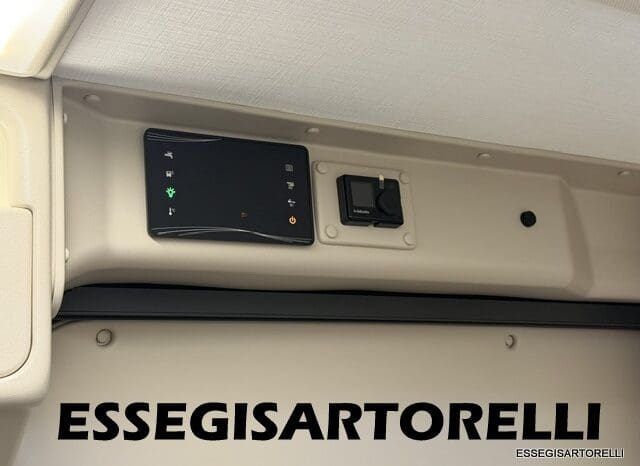 CHAUSSON SPORTLINE V 594 MAX DOPPIO MATRIMONIALE IN CODA 2026 SERIE VAN 599 CM pieno