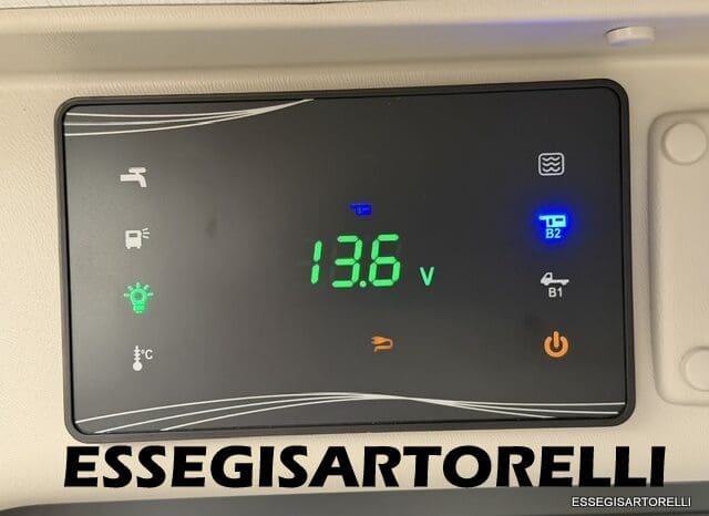 CHAUSSON SPORTLINE V 594 MAX DOPPIO MATRIMONIALE IN CODA 2026 SERIE VAN 599 CM pieno