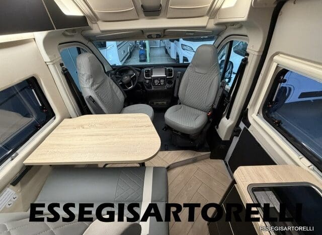 CHAUSSON SPORTLINE V 594 MAX DOPPIO MATRIMONIALE IN CODA 2026 SERIE VAN 599 CM pieno