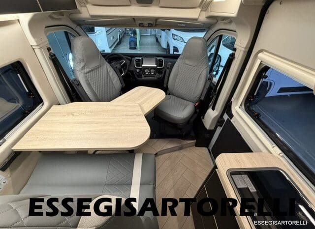 CHAUSSON SPORTLINE V 594 MAX DOPPIO MATRIMONIALE IN CODA 2026 SERIE VAN 599 CM pieno