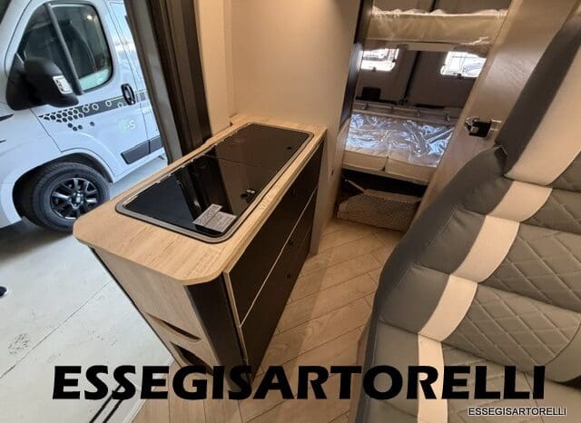 CHAUSSON SPORTLINE V 594 MAX DOPPIO MATRIMONIALE IN CODA 2026 SERIE VAN 599 CM pieno