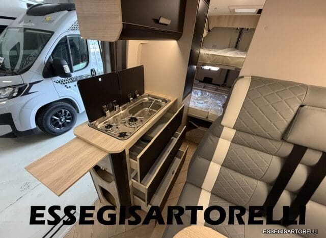 CHAUSSON SPORTLINE V 594 MAX DOPPIO MATRIMONIALE IN CODA 2026 SERIE VAN 599 CM pieno