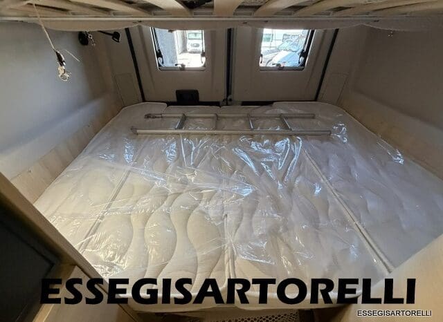 CHAUSSON SPORTLINE V 594 MAX DOPPIO MATRIMONIALE IN CODA 2026 SERIE VAN 599 CM pieno