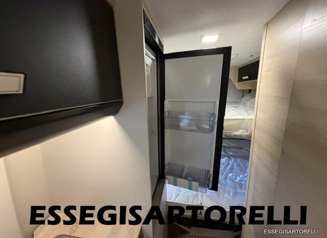 CHAUSSON SPORTLINE V 594 MAX DOPPIO MATRIMONIALE IN CODA 2026 SERIE VAN 599 CM pieno