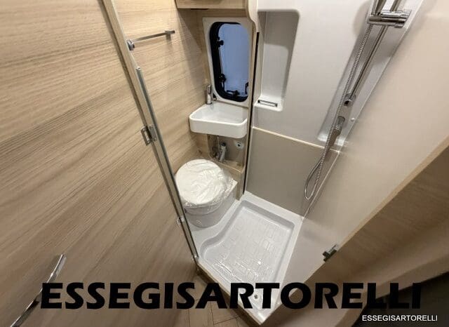 CHAUSSON SPORTLINE V 594 MAX DOPPIO MATRIMONIALE IN CODA 2026 SERIE VAN 599 CM pieno