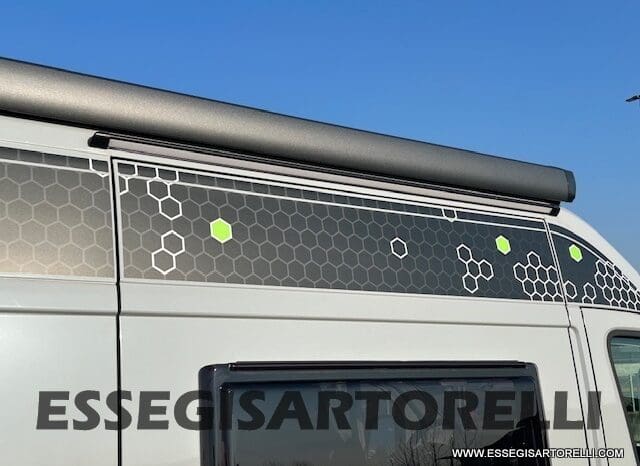CHAUSSON SPORTLINE V 594 MAX DOPPIO MATRIMONIALE IN CODA 2026 SERIE VAN 599 CM pieno