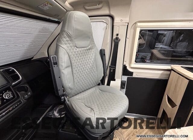 CHAUSSON SPORTLINE V 594 MAX DOPPIO MATRIMONIALE IN CODA 2026 SERIE VAN 599 CM pieno