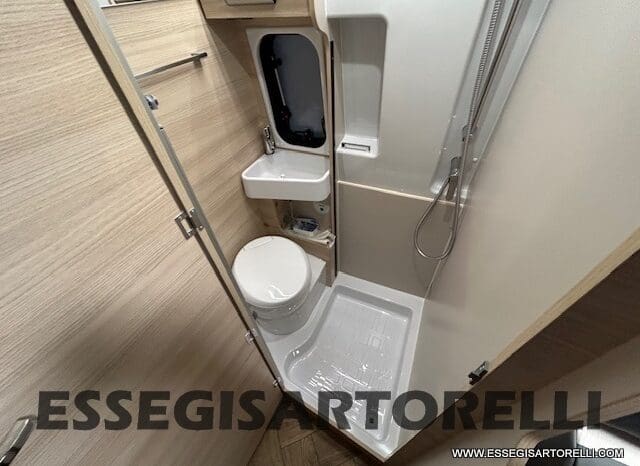 CHAUSSON SPORTLINE V 594 MAX DOPPIO MATRIMONIALE IN CODA 2026 SERIE VAN 599 CM pieno