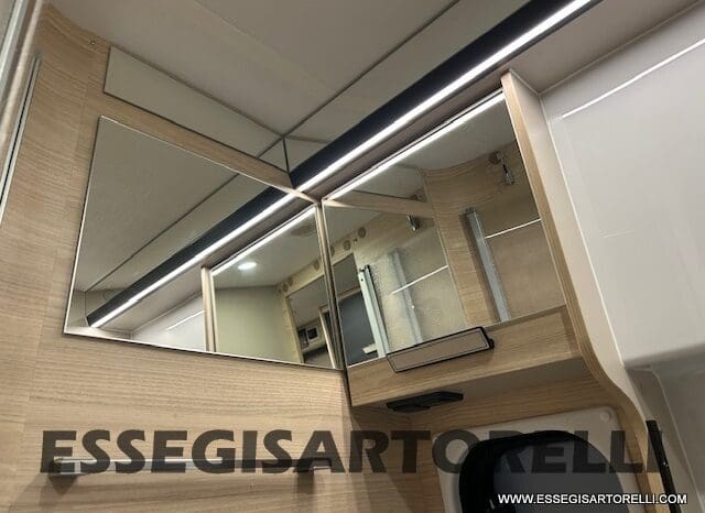 CHAUSSON SPORTLINE V 594 MAX DOPPIO MATRIMONIALE IN CODA 2026 SERIE VAN 599 CM pieno