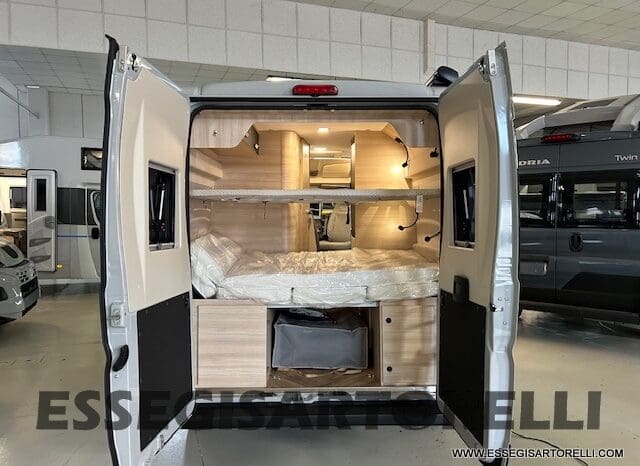 CHAUSSON SPORTLINE V 594 MAX DOPPIO MATRIMONIALE IN CODA 2026 SERIE VAN 599 CM pieno