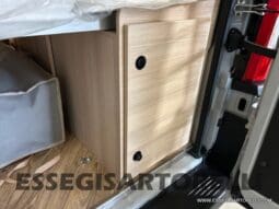 CHAUSSON SPORTLINE V 594 MAX DOPPIO MATRIMONIALE IN CODA 2026 SERIE VAN 599 CM pieno