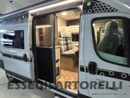 CHAUSSON SPORTLINE V 594 MAX DOPPIO MATRIMONIALE IN CODA 2026 SERIE VAN 599 CM pieno
