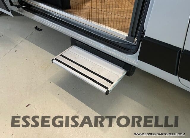 CHAUSSON SPORTLINE V 594 MAX DOPPIO MATRIMONIALE IN CODA 2026 SERIE VAN 599 CM pieno