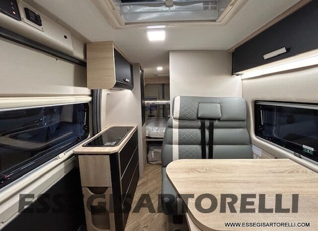 CHAUSSON SPORTLINE V 594 MAX DOPPIO MATRIMONIALE IN CODA 2026 SERIE VAN 599 CM pieno