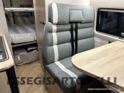 CHAUSSON SPORTLINE V 594 MAX DOPPIO MATRIMONIALE IN CODA 2026 SERIE VAN 599 CM pieno