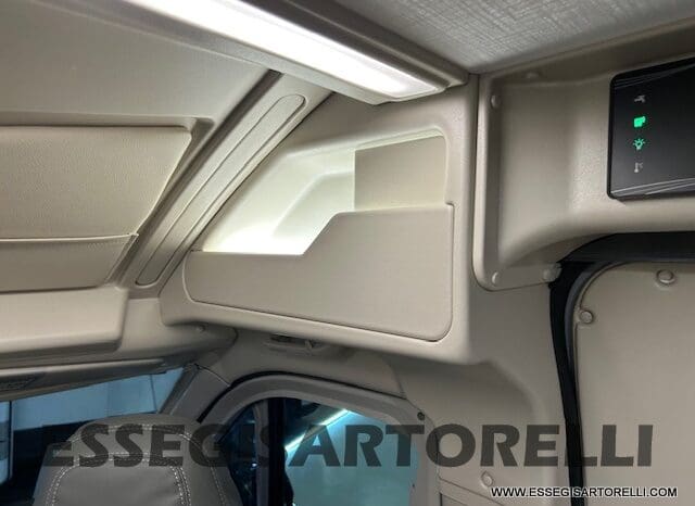 CHAUSSON SPORTLINE V 594 MAX DOPPIO MATRIMONIALE IN CODA 2026 SERIE VAN 599 CM pieno