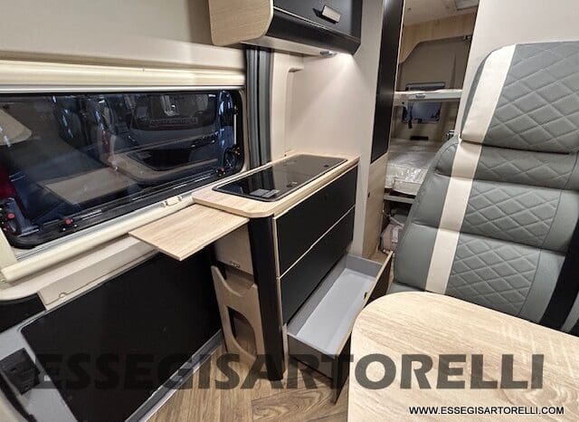 CHAUSSON SPORTLINE V 594 MAX DOPPIO MATRIMONIALE IN CODA 2026 SERIE VAN 599 CM pieno