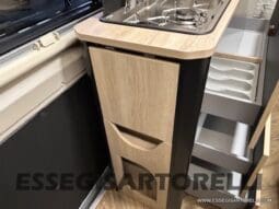 CHAUSSON SPORTLINE V 594 MAX DOPPIO MATRIMONIALE IN CODA 2026 SERIE VAN 599 CM pieno