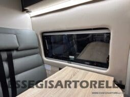 CHAUSSON SPORTLINE V 594 MAX DOPPIO MATRIMONIALE IN CODA 2026 SERIE VAN 599 CM pieno