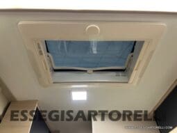 CHAUSSON SPORTLINE V 594 MAX DOPPIO MATRIMONIALE IN CODA 2026 SERIE VAN 599 CM pieno