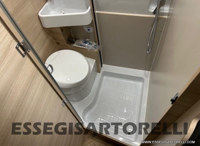 CHAUSSON SPORTLINE V 594 MAX DOPPIO MATRIMONIALE IN CODA 2026 SERIE VAN 599 CM pieno