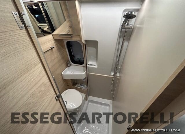 CHAUSSON SPORTLINE V 594 MAX DOPPIO MATRIMONIALE IN CODA 2026 SERIE VAN 599 CM pieno