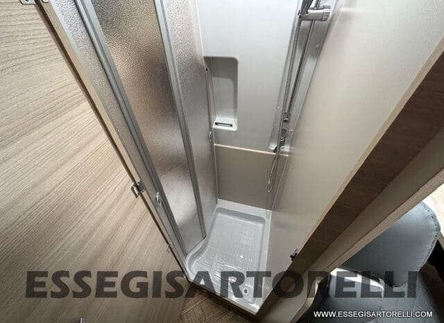 CHAUSSON SPORTLINE V 594 MAX DOPPIO MATRIMONIALE IN CODA 2026 SERIE VAN 599 CM pieno