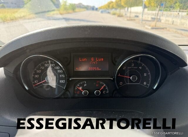 ADRIA CORAL XL PLUS A 670 SP 2018 UNIPRORPIETARIO GARAGE WEBASTO KM 22.253 pieno