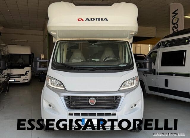 ADRIA CORAL XL PLUS A 670 SP 2018 UNIPRORPIETARIO GARAGE WEBASTO KM 22.253 pieno