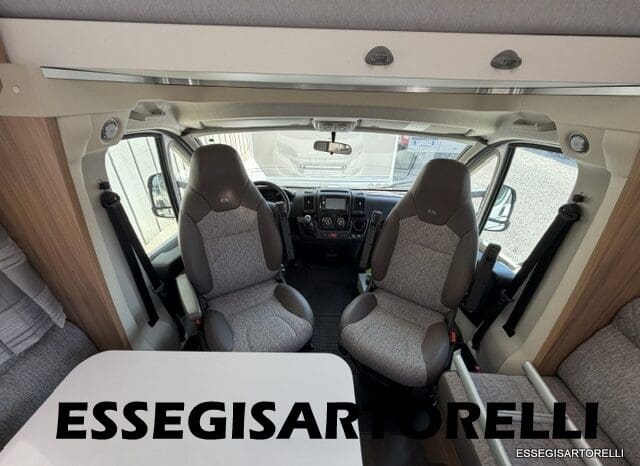 ADRIA CORAL XL PLUS A 670 SP 2018 UNIPRORPIETARIO GARAGE WEBASTO KM 22.253 pieno