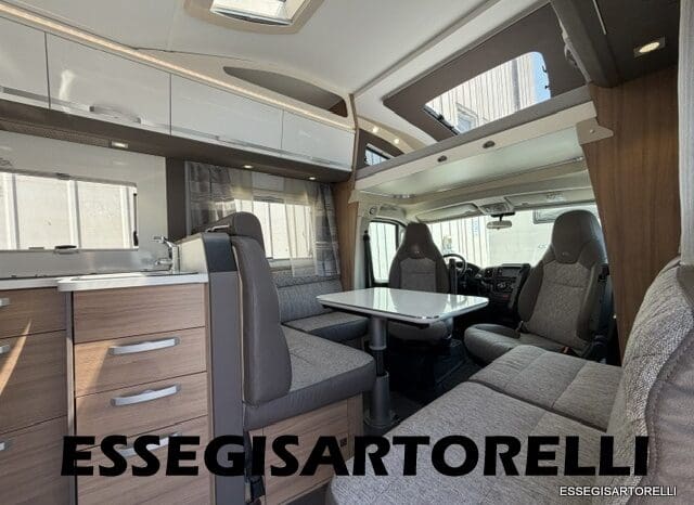 ADRIA CORAL XL PLUS A 670 SP 2018 UNIPRORPIETARIO GARAGE WEBASTO KM 22.253 pieno