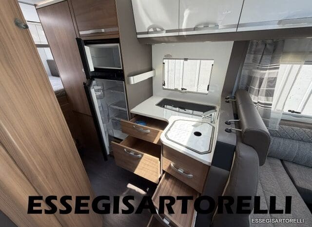 ADRIA CORAL XL PLUS A 670 SP 2018 UNIPRORPIETARIO GARAGE WEBASTO KM 22.253 pieno