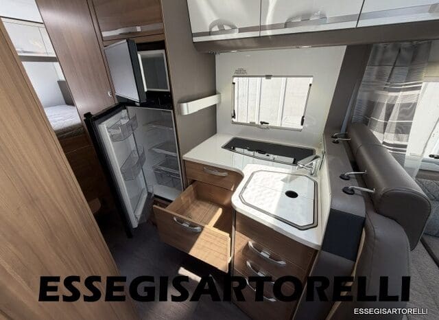ADRIA CORAL XL PLUS A 670 SP 2018 UNIPRORPIETARIO GARAGE WEBASTO KM 22.253 pieno