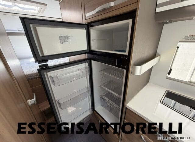 ADRIA CORAL XL PLUS A 670 SP 2018 UNIPRORPIETARIO GARAGE WEBASTO KM 22.253 pieno