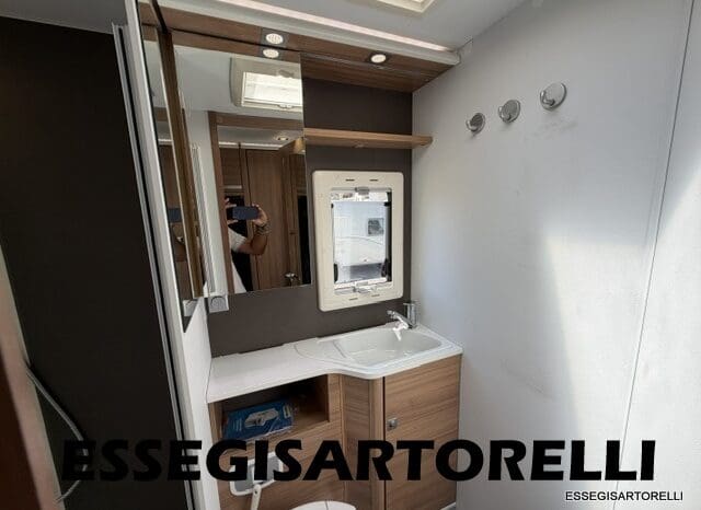 ADRIA CORAL XL PLUS A 670 SP 2018 UNIPRORPIETARIO GARAGE WEBASTO KM 22.253 pieno