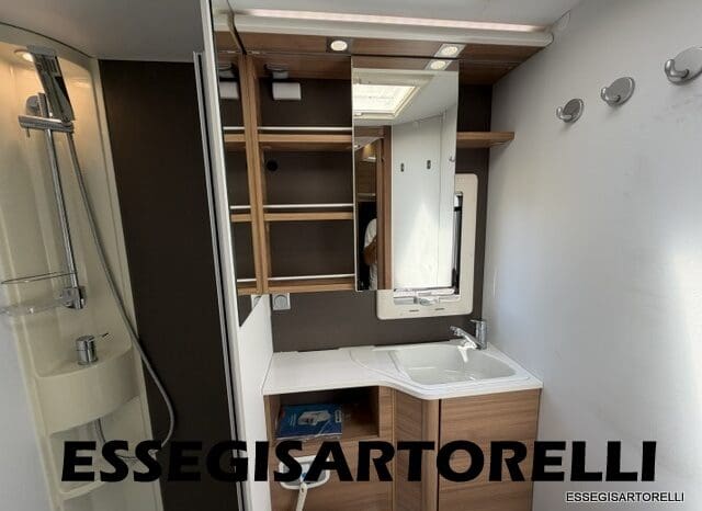 ADRIA CORAL XL PLUS A 670 SP 2018 UNIPRORPIETARIO GARAGE WEBASTO KM 22.253 pieno