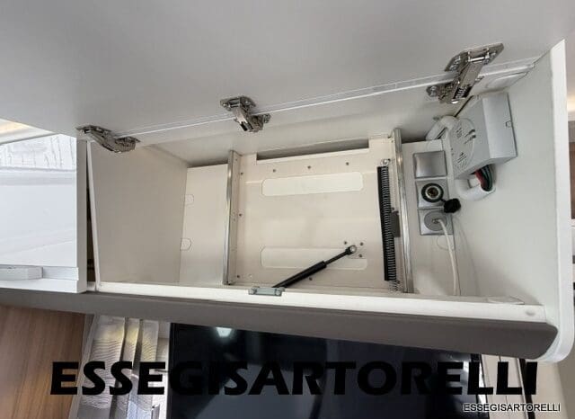 ADRIA CORAL XL PLUS A 670 SP 2018 UNIPRORPIETARIO GARAGE WEBASTO KM 22.253 pieno