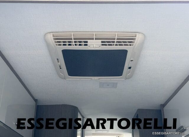 CHAUSSON ROADLINE PREMIUM V 690 VAN 636 UNIPRORPIETARIO 2021 KM 19.391 pieno