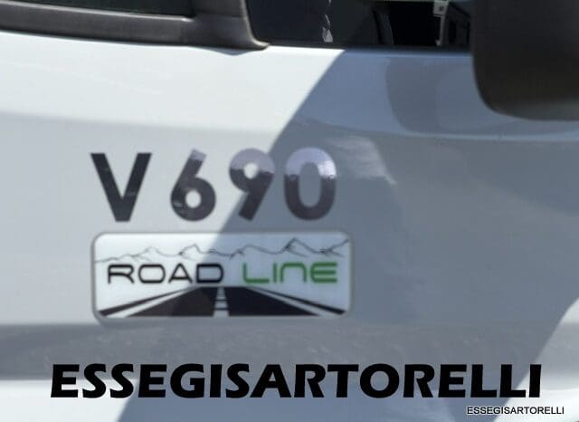 CHAUSSON ROADLINE PREMIUM V 690 VAN 636 UNIPRORPIETARIO 2021 KM 19.391 pieno