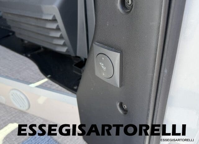 CHAUSSON ROADLINE PREMIUM V 690 VAN 636 UNIPRORPIETARIO 2021 KM 19.391 pieno