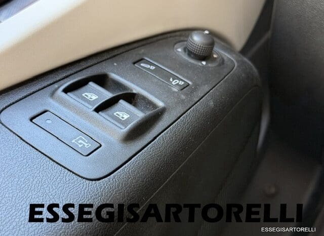 CHAUSSON ROADLINE PREMIUM V 690 VAN 636 UNIPRORPIETARIO 2021 KM 19.391 pieno