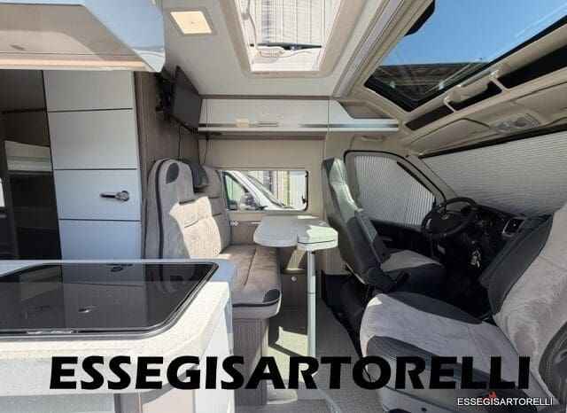 CHAUSSON ROADLINE PREMIUM V 690 VAN 636 UNIPRORPIETARIO 2021 KM 19.391 pieno