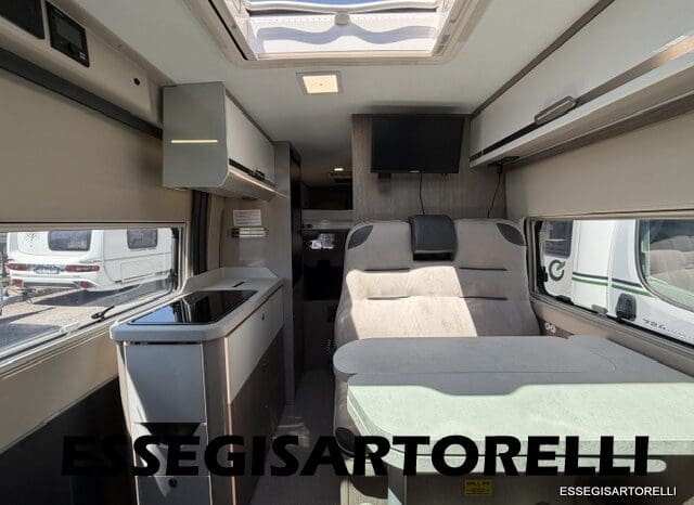 CHAUSSON ROADLINE PREMIUM V 690 VAN 636 UNIPRORPIETARIO 2021 KM 19.391 pieno