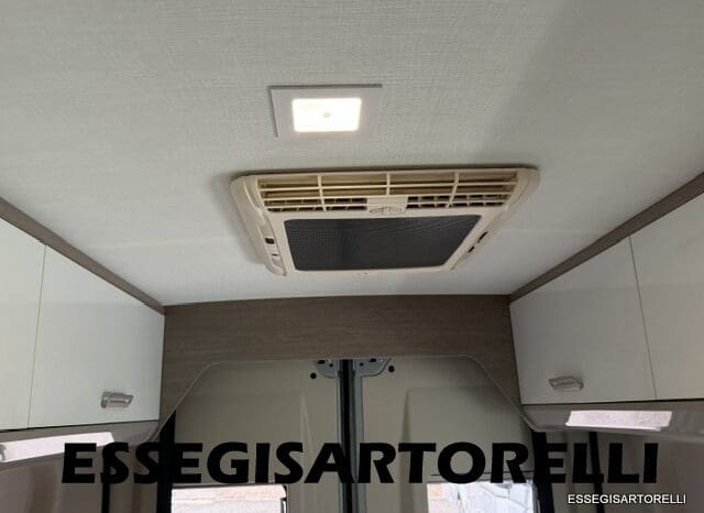 CHAUSSON ROADLINE PREMIUM V 690 VAN 636 UNIPRORPIETARIO 2021 KM 19.391 pieno
