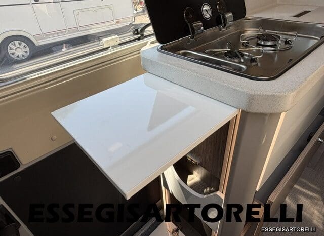 CHAUSSON ROADLINE PREMIUM V 690 VAN 636 UNIPRORPIETARIO 2021 KM 19.391 pieno