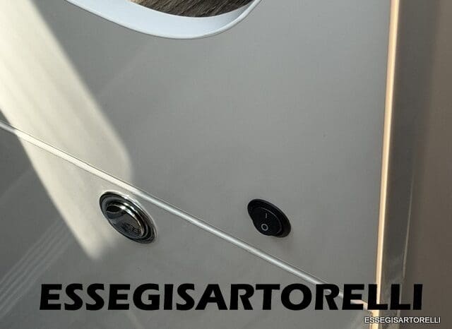 CHAUSSON ROADLINE PREMIUM V 690 VAN 636 UNIPRORPIETARIO 2021 KM 19.391 pieno