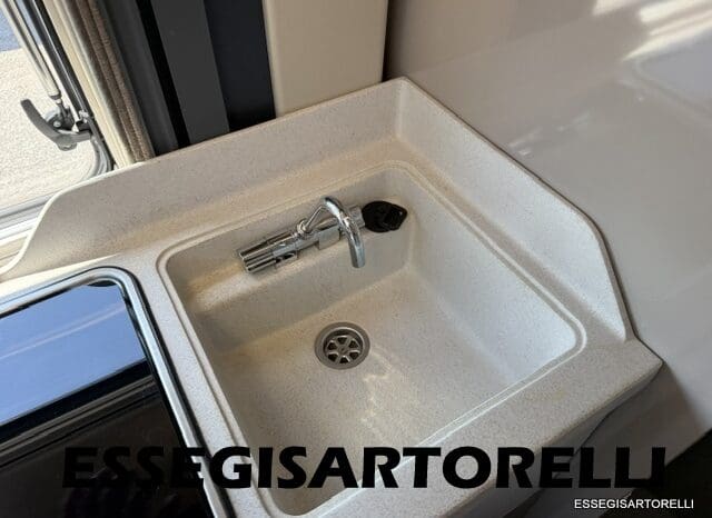 CHAUSSON ROADLINE PREMIUM V 690 VAN 636 UNIPRORPIETARIO 2021 KM 19.391 pieno