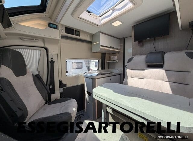 CHAUSSON ROADLINE PREMIUM V 690 VAN 636 UNIPRORPIETARIO 2021 KM 19.391 pieno