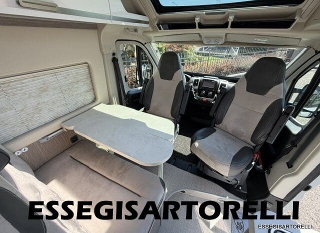 CHAUSSON ROADLINE PREMIUM V 690 VAN 636 UNIPRORPIETARIO 2021 KM 19.391 pieno